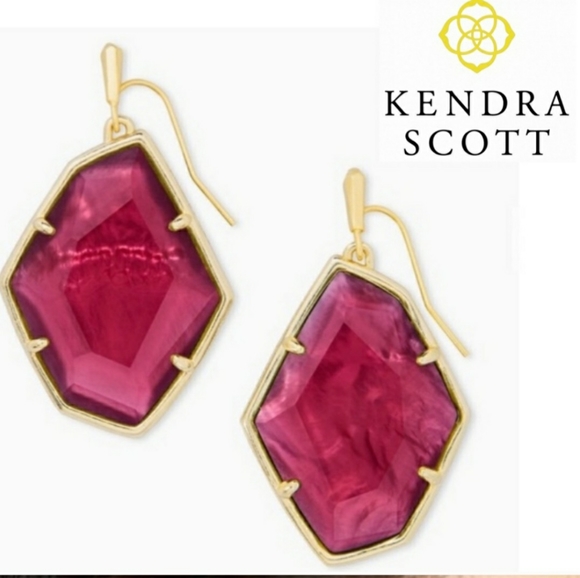 Kendra Scott Jewelry - Kendra Scott Dunn Large Drop Earrings